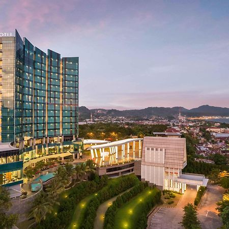 Novotel Lampung Бандар Лампунг Екстериор снимка